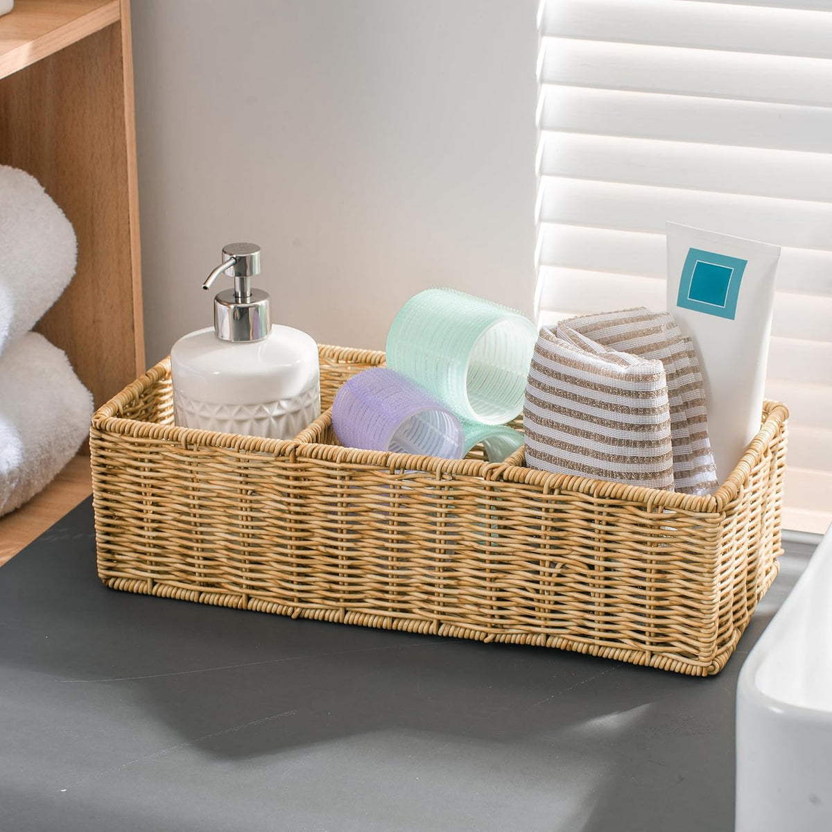 myHomeBody Wicker Basket With 3 Compartments, Bathroom Caddy, Tan